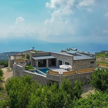 Villa Tepe Arsakoey